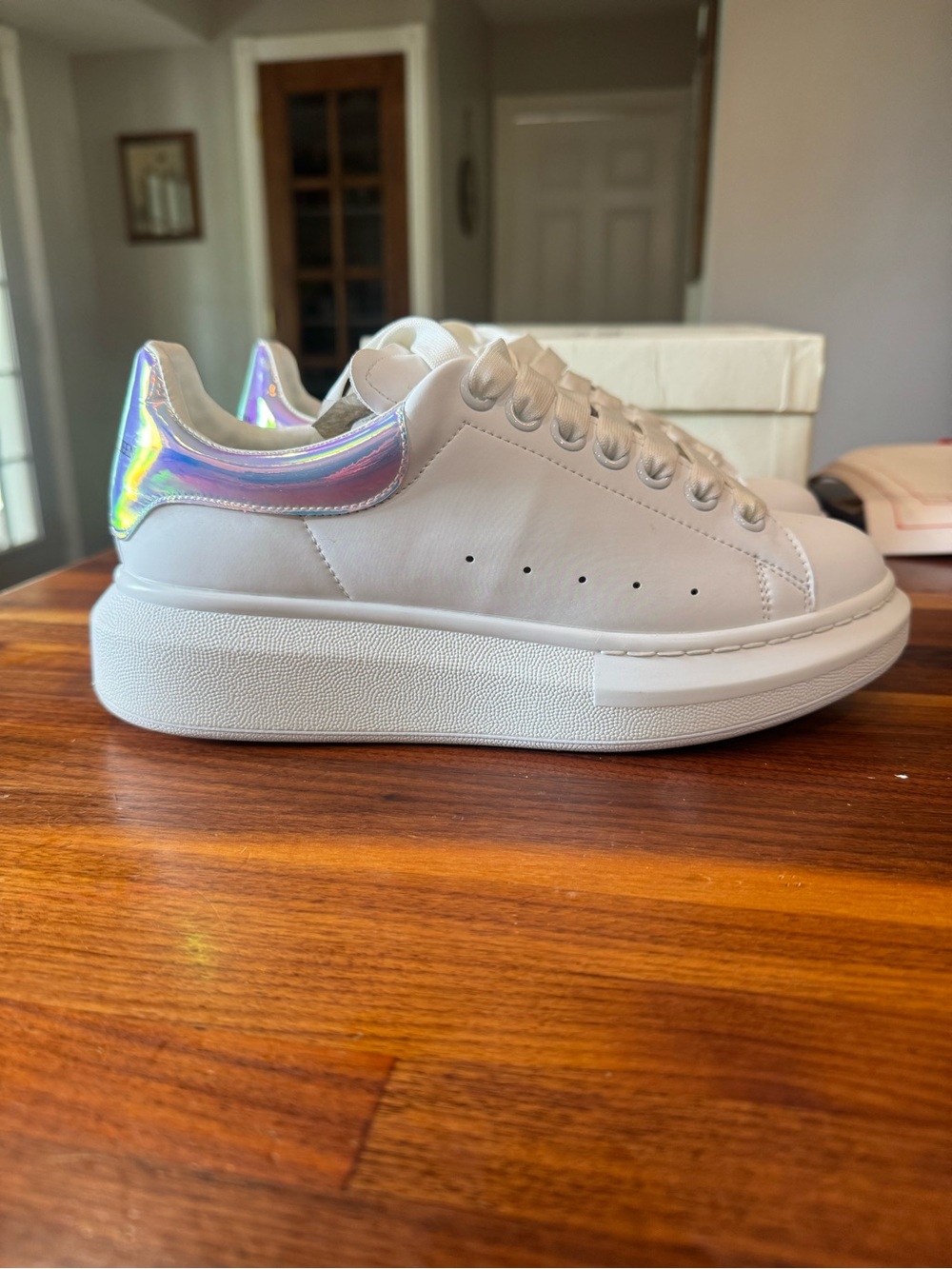 Alexander McQueen oversized sneaker white iridescent. Size 8 excellent condition